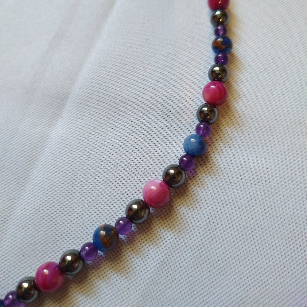 Element Necklace: Luminous Galaxy - Picture 3 of 6